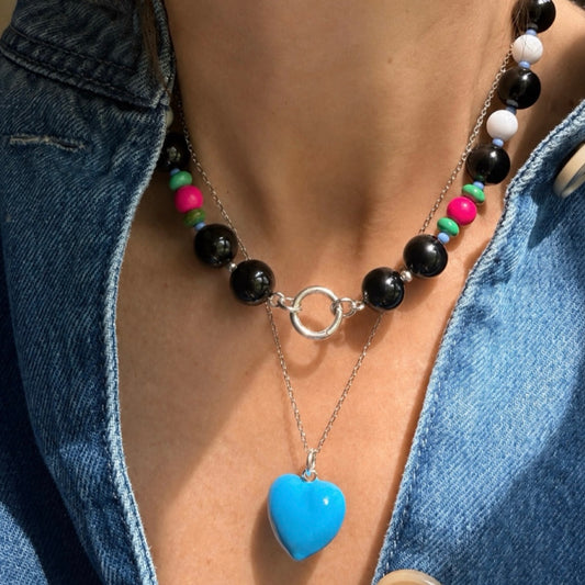 POP THEORY : black onyx, white agate, green turquoise + dyed pink howlite