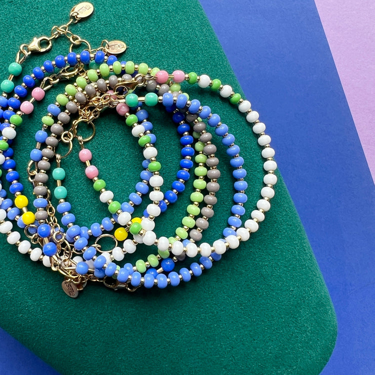 HAPPY BRACELETS
