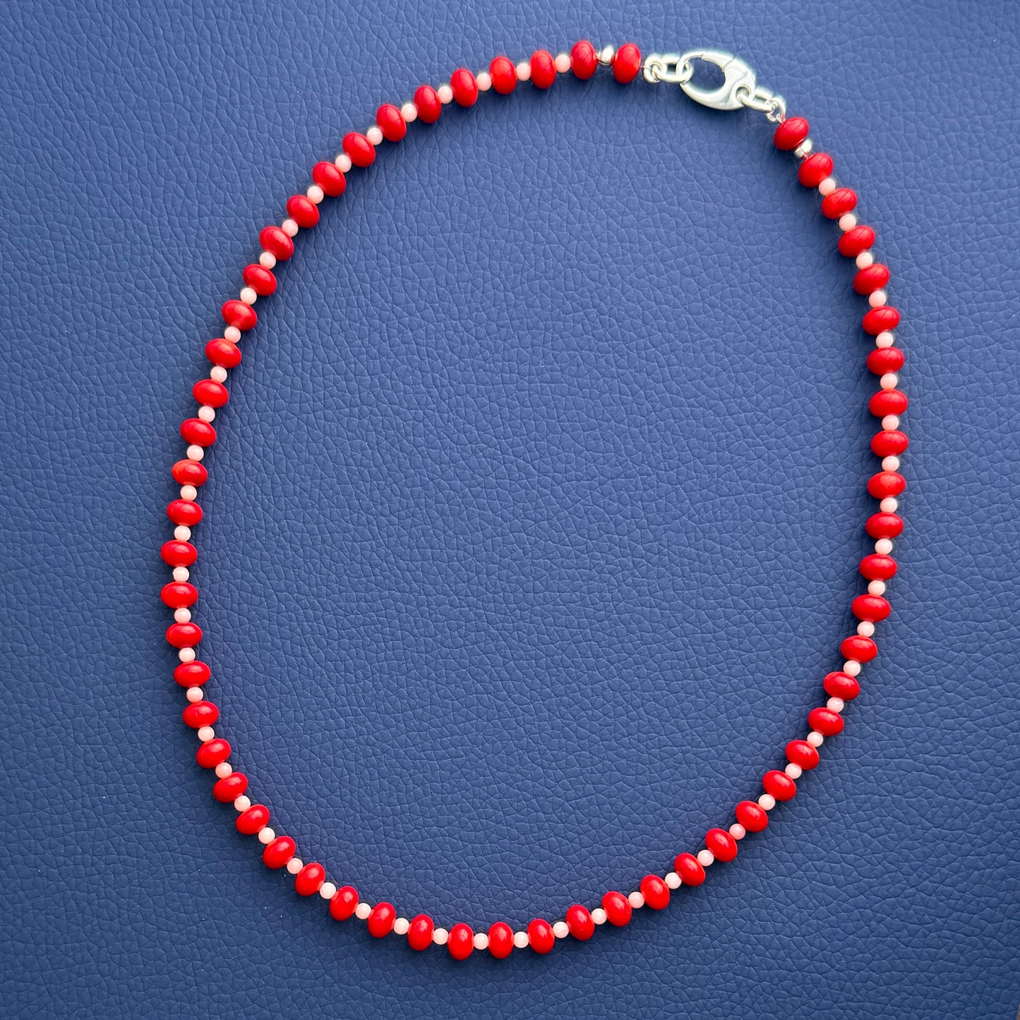 The essential necklace : red coral + pink coral - Natural Beaded Gemstone necklace