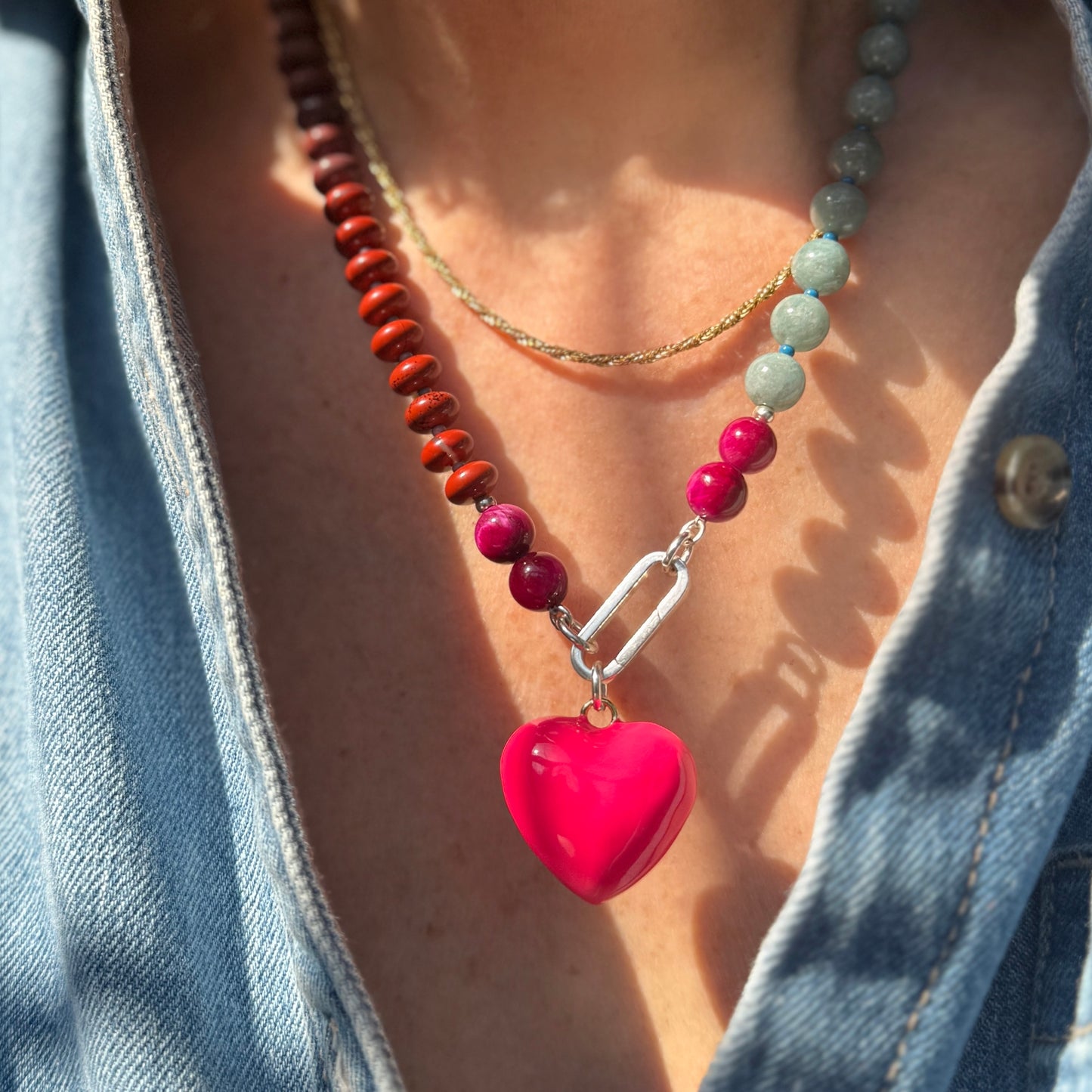 SHUFFLE : multicolored beaded gemstone necklace