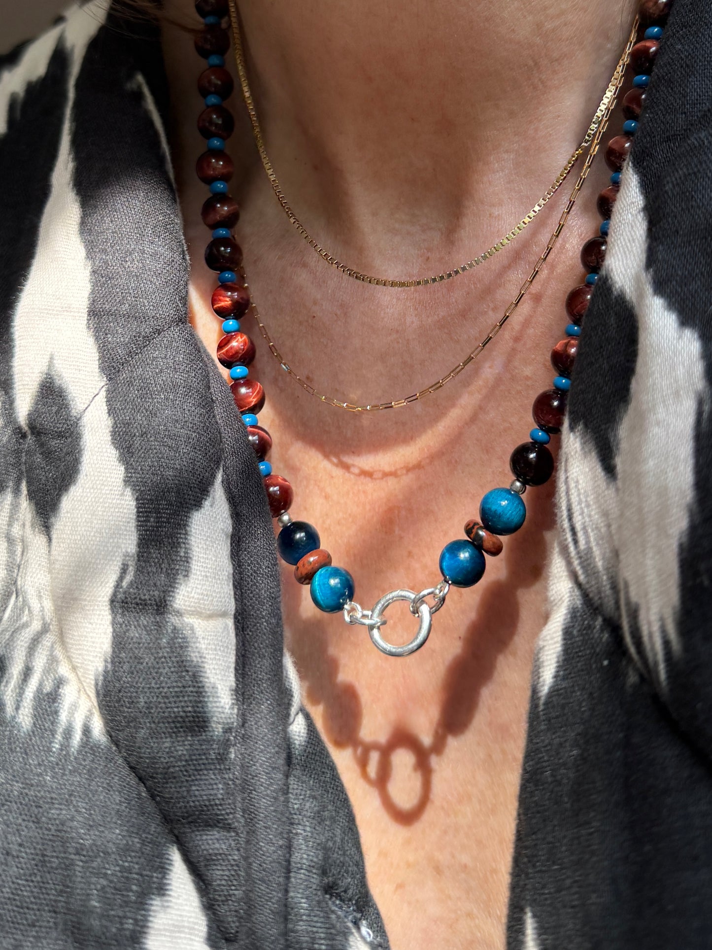 Terra Electric : tiger's eye + apatite