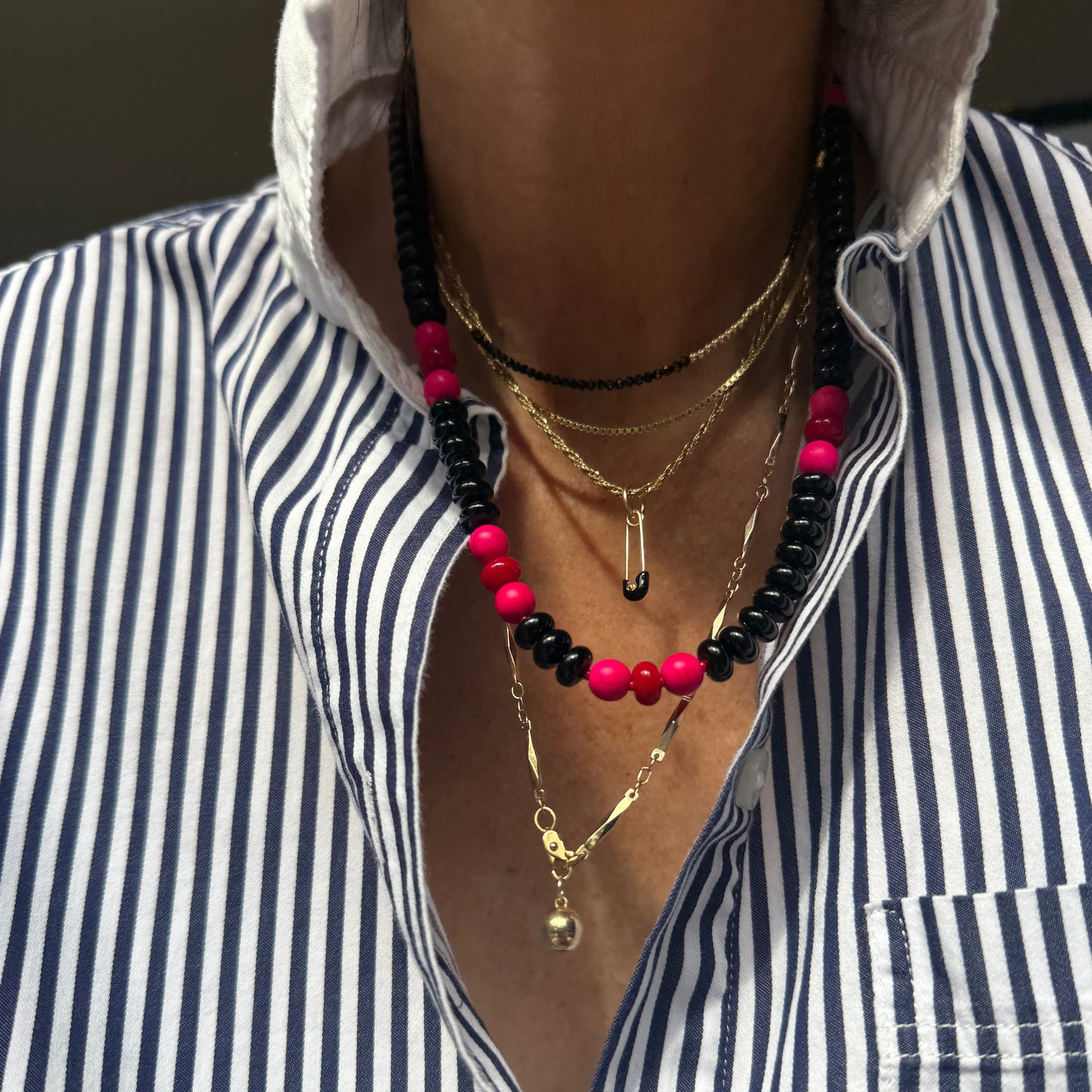 NEW! Roxy : Black Onyx, Red Coral and Howlite