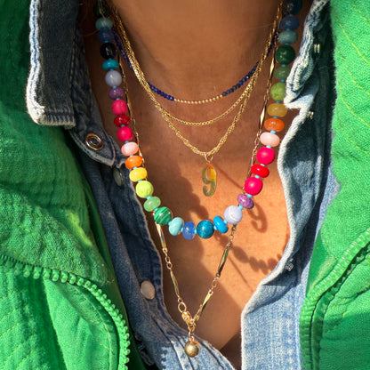 Rainbow Glow : malachite, green turquoise, tiger's eye, opal, chalcedony, red coral, howlite, jasper, agate, calcite